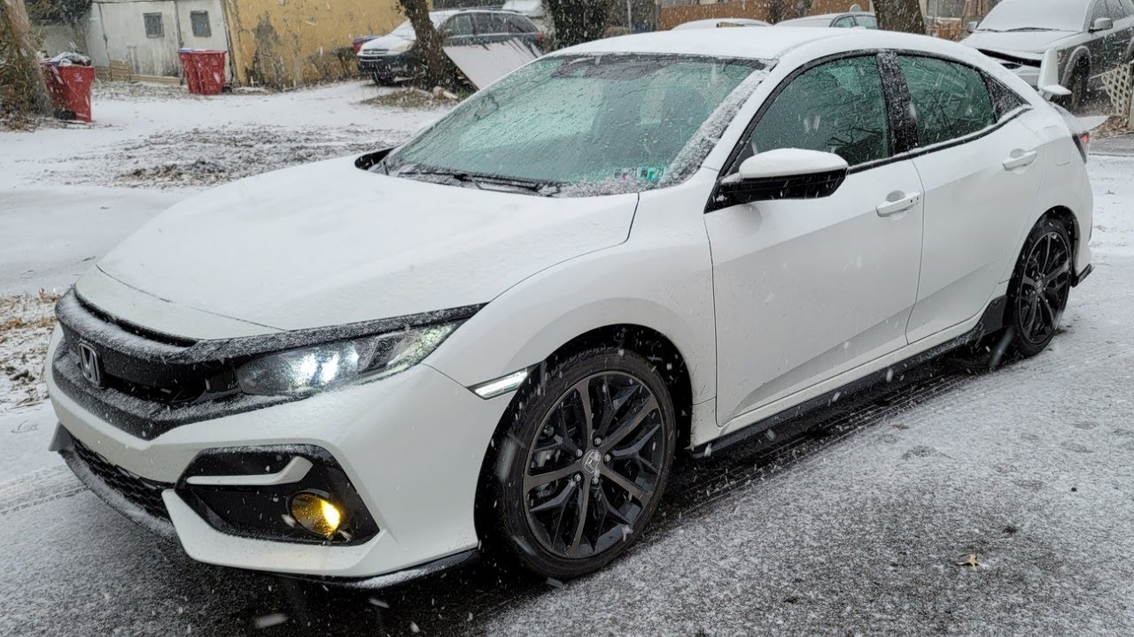 Can a Honda Civic Drive in Snow